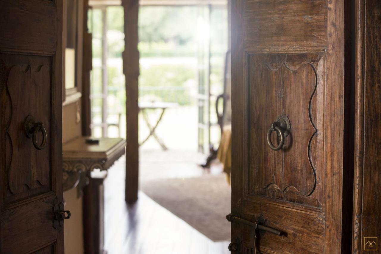 パリ Charmilles Des Cordeliers Bed & Breakfast エクステリア 写真