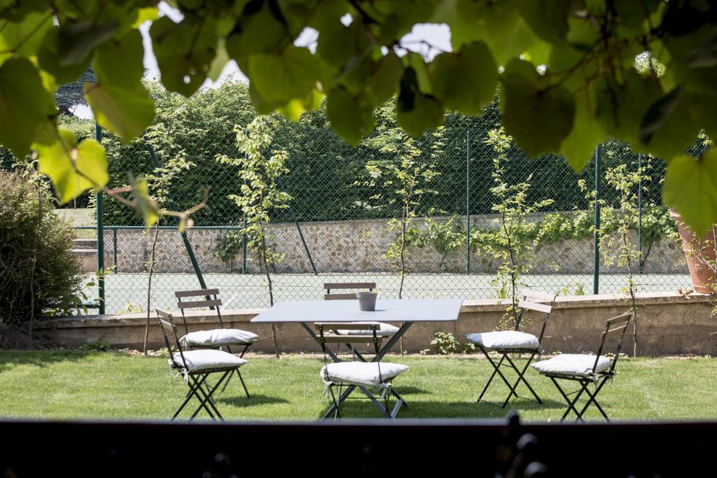 パリ Charmilles Des Cordeliers Bed & Breakfast エクステリア 写真