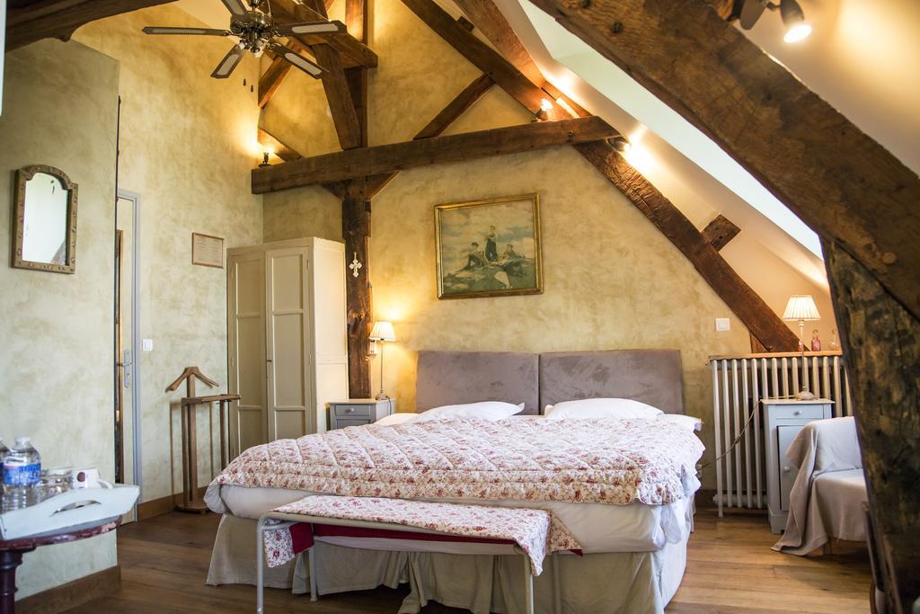パリ Charmilles Des Cordeliers Bed & Breakfast エクステリア 写真