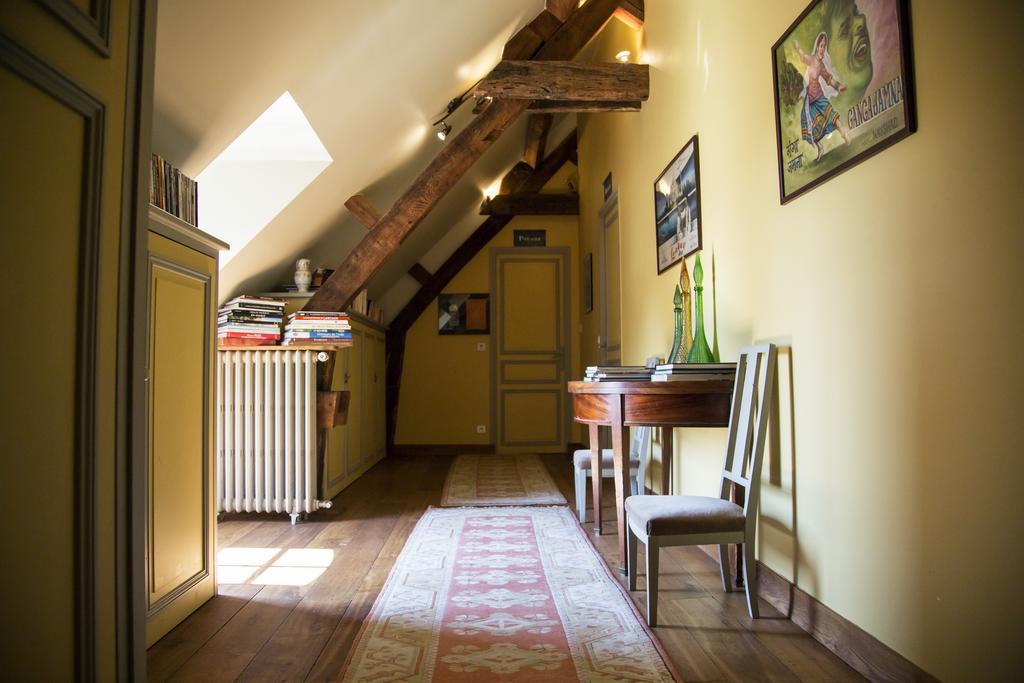 パリ Charmilles Des Cordeliers Bed & Breakfast エクステリア 写真
