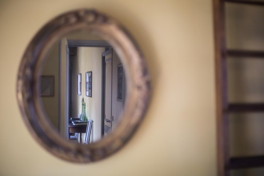 パリ Charmilles Des Cordeliers Bed & Breakfast エクステリア 写真